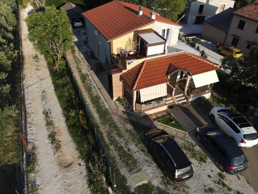 Ferienwohnung Magnavisum Kaštelir Exterior foto